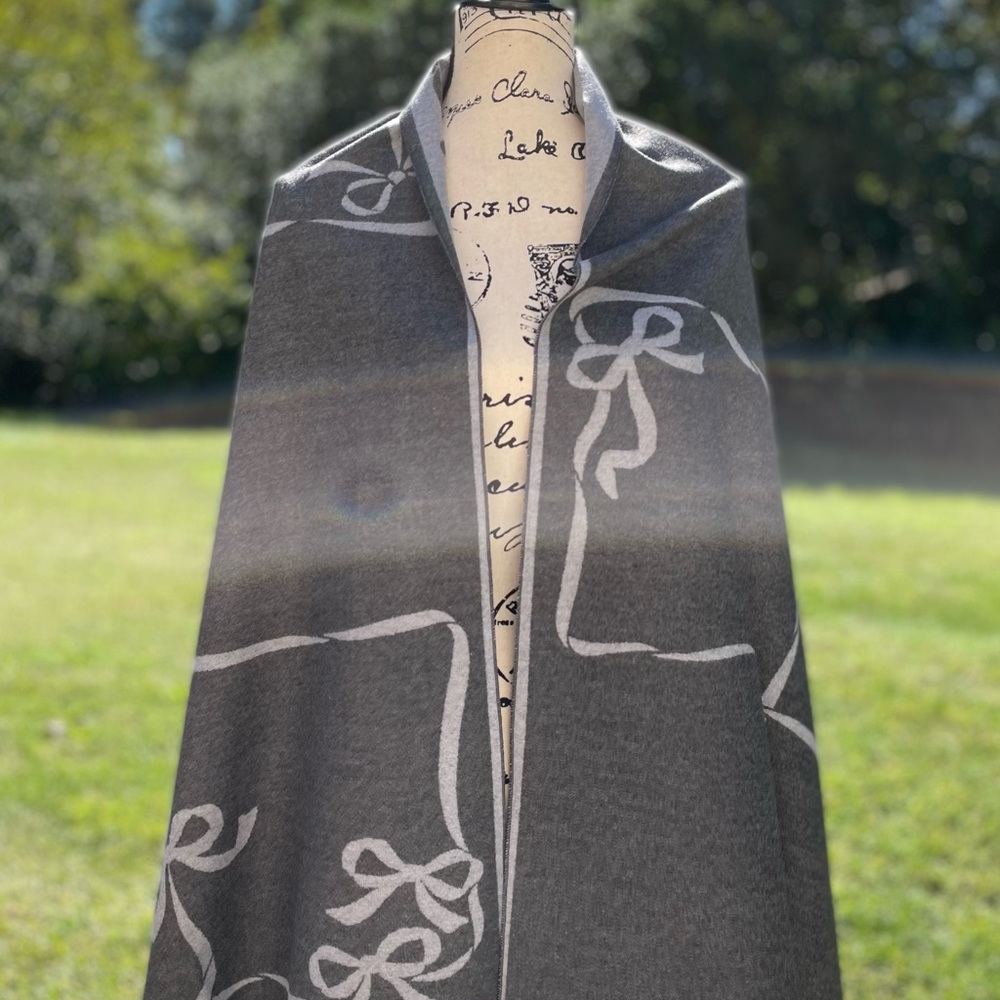 Reversible two-colour cashmere scarf, reversible super soft winter shawl